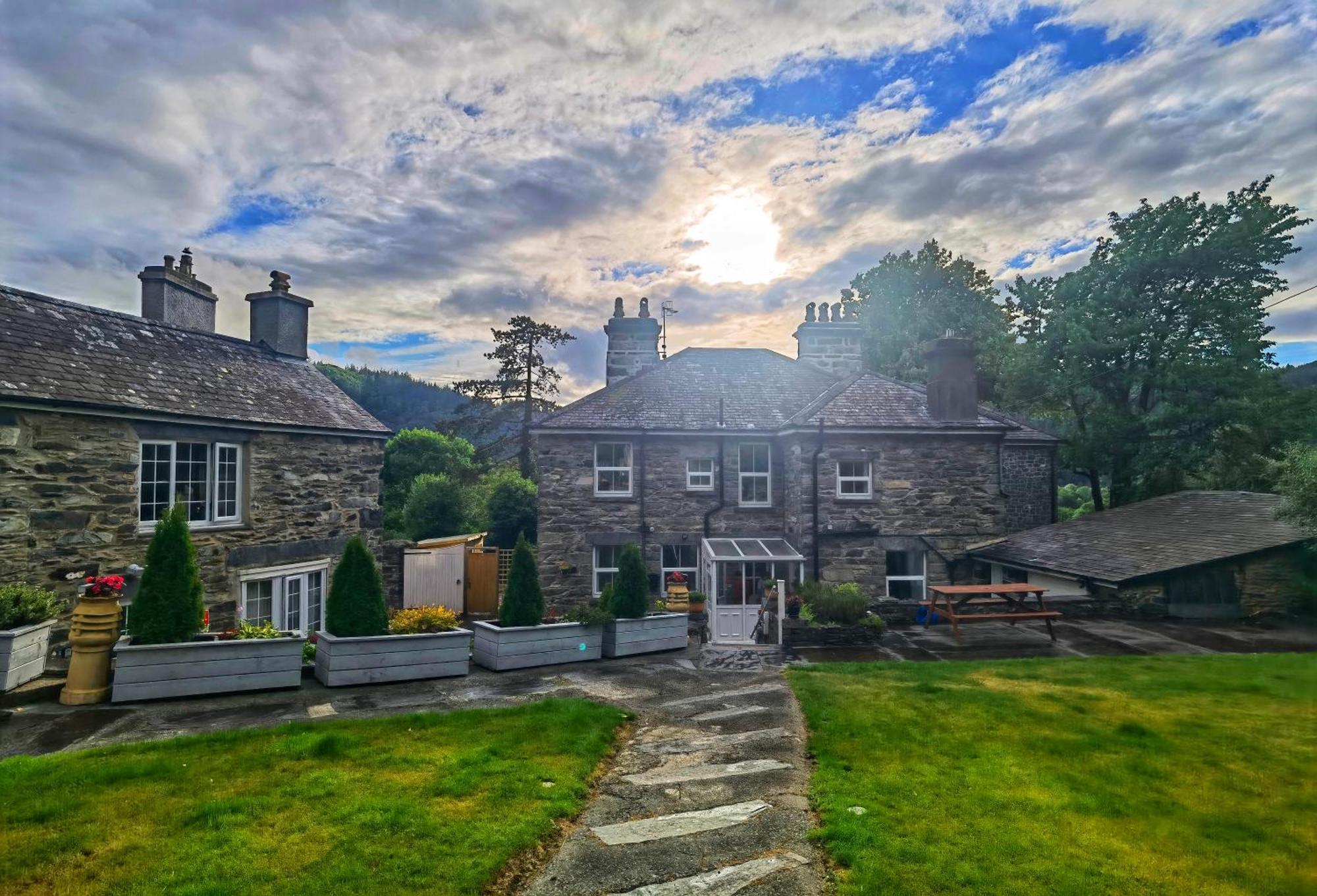 Cosy 2 Bedroom Cottage In Betws Y Coed, Snowdonia エクステリア 写真